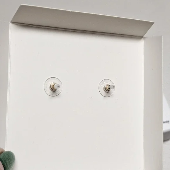 BaubleBar Pixar Mr Mrs Potato Head Stud Earrings Disney Toy Story New - Picture 5 of 9